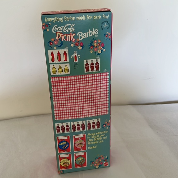 Mattel Coca Cola Picnic Barbie 1997 - Picture 2 of 4